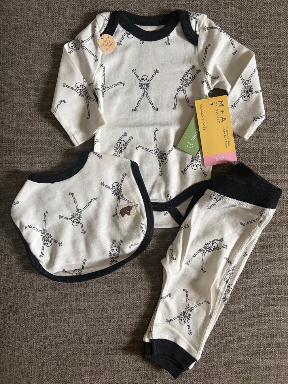 NWT•Monica+Andy Organic Cotton Bodysuit, Pants, & Bib Set | 0-3m